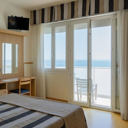 Hotels Vidi Miramare & Delfino Lido di Jesolo Exterior photo